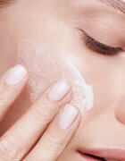 Mádara SOS+ Rich Hydra-Barrier CICA crema de fata hidratanta 40 ml