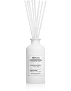 Maison Margiela REPLICA From the Garden difuzor de aroma 185 ml