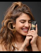 Max Factor Facefinity Universal baza de machiaj cu efect matifiant 30 ml
