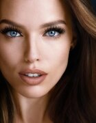 MAYBELLINE NEW YORK The Colossal Big Shot Daring Black rimel pentru volum foarte negru 9.5 ml