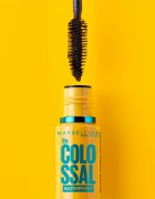 MAYBELLINE NEW YORK The Colossal mascara waterproof pentru volum culoare Black 10 ml