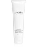 Medik8 Surface Radiance Cleanse gel de curățare cu efect de iluminare 150 ml