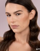 Mesauda Chrono Flawless™ Foundation fard lichid de lunga durata culoare 11W 30 ml