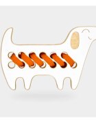 Milin Small Wooden Lacing Toy Daschund jucărie cu activități 8 cm x 13 cm x 07 cm 1 buc