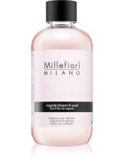 Millefiori Milano Magnolia Blossom & Wood reumplere în aroma difuzoarelor 250 ml
