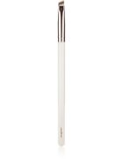 MUA Makeup Academy Brushes Angled Brow & Liner pensulă pentru gene și sprâncene 1 buc