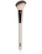 MUA Makeup Academy Brushes Blush & Contour pensula pentru contur si blush 1 buc
