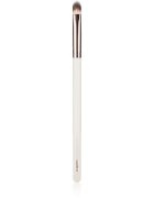 MUA Makeup Academy Brushes Small Flat Eye perie plata pentru aplicarea fardului 1 buc