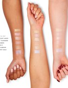 MUA Makeup Academy Shimmer Pudra compacta ce ofera luminozitate culoare Pearlescent Sheen 8 g