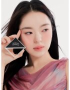 MUZIGAE MANSION Fitting Blush blush cu efect matifiant culoare 04 Vibe 5 g