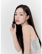MUZIGAE MANSION Moodwear Blur Lipstick ruj buze mat hidratant culoare 004 Layered 4 g