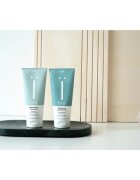 Naif Personal Care Shampoo sampon de curatare delicat pentru toate tipurile de păr 200 ml