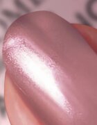 Nails Inc. Mirror Chrome lac de unghii lucios culoare You're being Chromatic 14 ml
