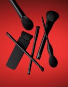 Nars Brush Radiant Creamy Concealer pensula pentru corector #10 1 buc