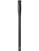 Nars Brush Soft Matte Complete Concealer pensula pentru aplicarea anticearcanului #11 1 buc