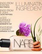Nars Light Reflecting™ Foundation machiaj de stralucire pentru un look natural culoare BURGES 30 ml