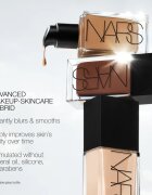 Nars Light Reflecting™ Foundation machiaj de stralucire pentru un look natural culoare SIBERIA 30 ml
