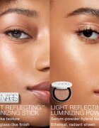 Nars Light Reflecting™ Luminizing Stick crema de strălucire stick culoare HEAVENLY 7 g