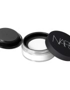 Nars Light Reflecting™ SETTING POWDER - LOOSE pudra pentru stralucire culoare CRYSTAL 11 g
