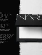 Nars Light Reflecting™ SETTING POWDER - LOOSE pudra pentru stralucire culoare SHORE 11 g
