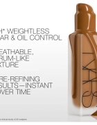Nars Natural Matte Longwear Foundation machiaj persistent cu efect matifiant culoare LIMA 30 ml