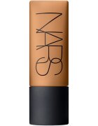 Nars Soft Matte Complete Foundation machiaj cu efect matifiant culoare HUAHINE 45 ml