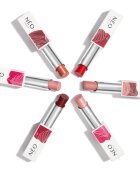 NEO MAKE UP Intense Serum No Transfer Lipstick ruj cu persistență îndelungată cu efect mat culoare 03 Classy Rose Madame 3.5 g