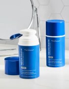 NeoStrata Skin Active Triple Firming Neck Cream Cremă fermitate gât și decolteu cu vitamina E 80 g