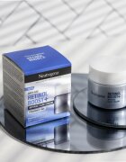 Neutrogena Retinol Boost+ crema intensiva 50 ml