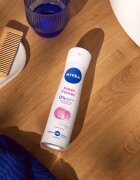 Nivea Fresh Flower deodorant spray pentru femei 150 ml