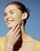 Nivea Hydra Skin Effect apa cu particule micele 400 ml