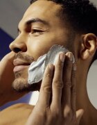 Nivea MEN Sensitive gel de ras cu efect calmant 200 ml