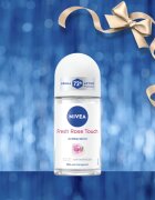 Nivea Rose Touch set cadou nutritie si hidratare