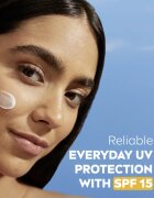 Nivea Soft Daily UV loțiune protectoare hidratantă corp si fata SPF 15 100 ml