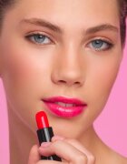 NOBEA Day-to-Day Lip Balm SPF 15 Tinted balsam de buze SPF 15 #L02 Cherry red 4 g