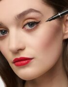 NOBEA Day-to-Day Liquid Pen Eyeliner dermatograf rezistent la apă culoare Ultra Black 1.1 ml