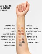 NOBEA Day-to-Day Naturally Nude Eyeshadow Palette paletă cu farduri de ochi 24 g