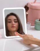 Notino Beauty Electro Collection Make-up mirror with LED lights oglinda cosmetica cu iluminare LED de fundal 1 buc