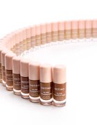 Notino Glow Foundation With SPF 50 & Plant Extracts make-up pentru luminozitate SPF 50 01 Medium Warm 30 ml