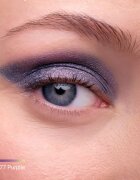 Notino Lifeproof Multichrome Soft Gel Eye Pencil creion dermatograf waterproof cu efect multicromatic 177 Purplie 1.3 g