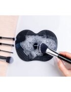 Notino Makeup Brushes Silicone Cleaning Mat For Make-Up Brushes suport pentru curățarea pensulelor Black 1 buc