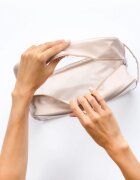 Notino Travel Collection Extra Large Clear Organizer geantă de cosmetice transparentă XL Beige 275x20x125 cm 1 buc