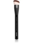 NYX Professional Makeup Can't Stop Won't Stop pensula pentru machiaj 1 buc