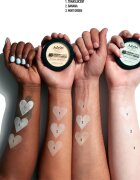 NYX Professional Makeup High Definition Finishing Powder pudră culoare 02 Banana 8 g