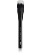 NYX Professional Makeup Pro Brush pensula pentru machiaj 1 buc