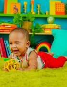 Oball Teether My Own™ jucărie pentru dentiție Pineapple 1 buc