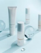 Omorovicza Daily Dew Serum ser cu hidratare intensiva pentru utilizarea de zi cu zi 50 ml