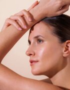 Omorovicza Even Tone ser activ pentru uniformizarea nuantei tenului 30 ml