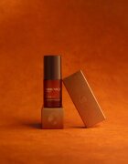 Omorovicza Gold Eye Lift cremă de ochi cu efect de lifting cu aur 15 ml