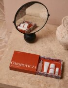 Omorovicza Mineral-charged Minis Set set cadou cu minerale pentru toate tipurile de ten
